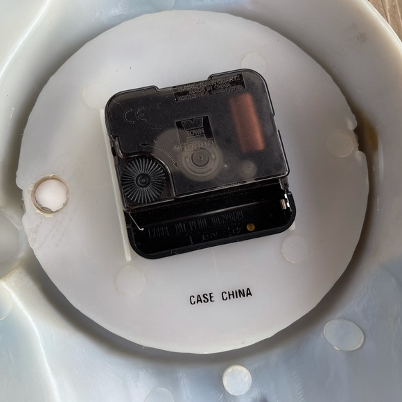 Coca-Cola Polar Bear Vintage Plastic Wall Clock Tested and Working - Picture 11 of 11